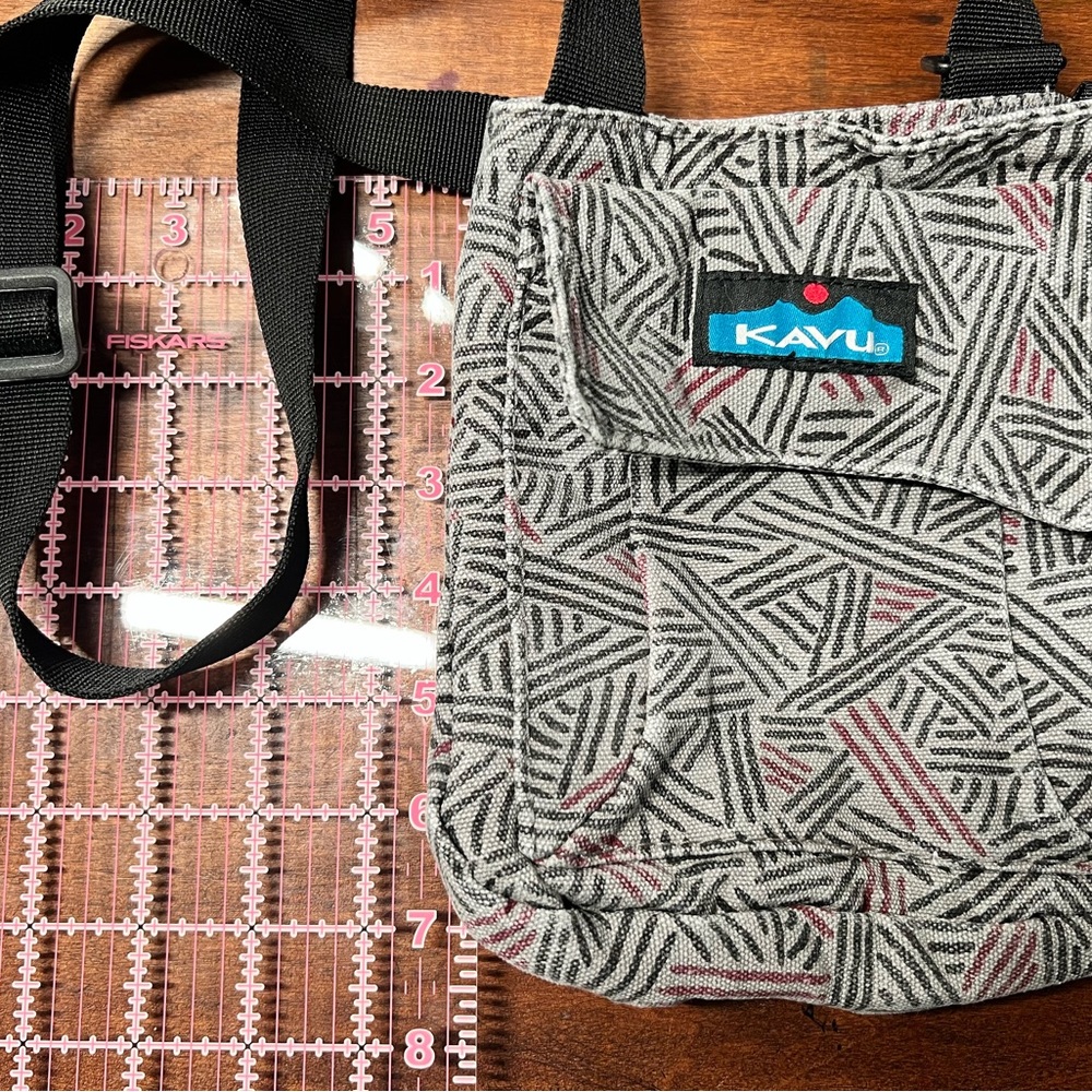 kavu bag small black grey